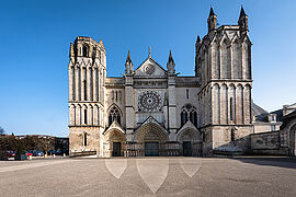 Cathédrale Saint-Pierre (c) Yann Gachet